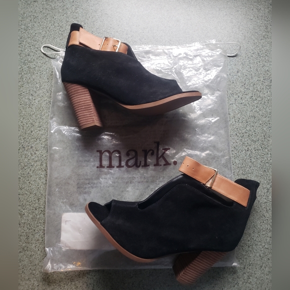 Avon Mark Black Suede Studded Open Toe Ankle Boots- Sz 9 - Picture 3 of 15